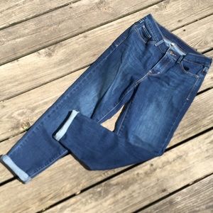 Levi’s High Rise boyfriend style